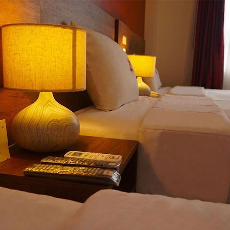 Hotel Central ตรูคีโย ภายนอก รูปภาพ